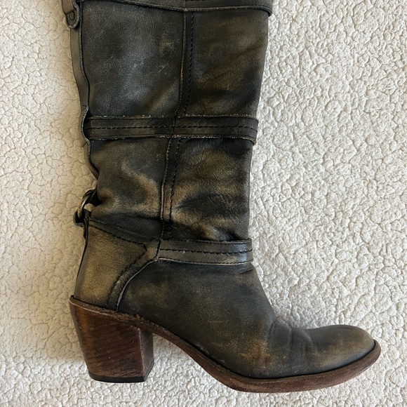Frye Women's Black Distressed Leather Boots - Picture 2 of 13
